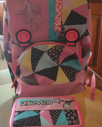 Zaino Seven completo di astuccio Seven