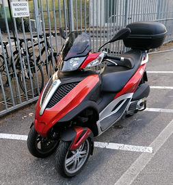 MP3 Piaggio YOURBAN 300