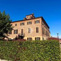 4 LOCALI A MONCALIERI