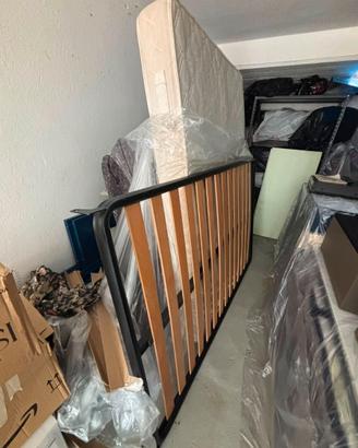 Letto 1 piazza e mezzo con materasso Cengio (SV)