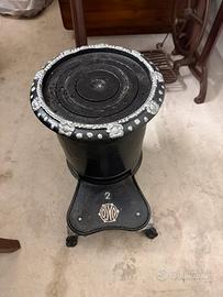 Stufa vintage in ghisa – antica – decorativa