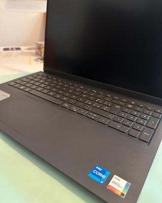 Dell Inspiron 15 3530