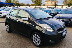 Toyota Yaris 1.0 5 porte