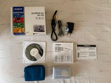 Olympus VG-120 digitale 14MP completa di kit