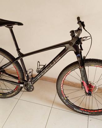 mtb carbonio ruote 29 completamente revisioniato