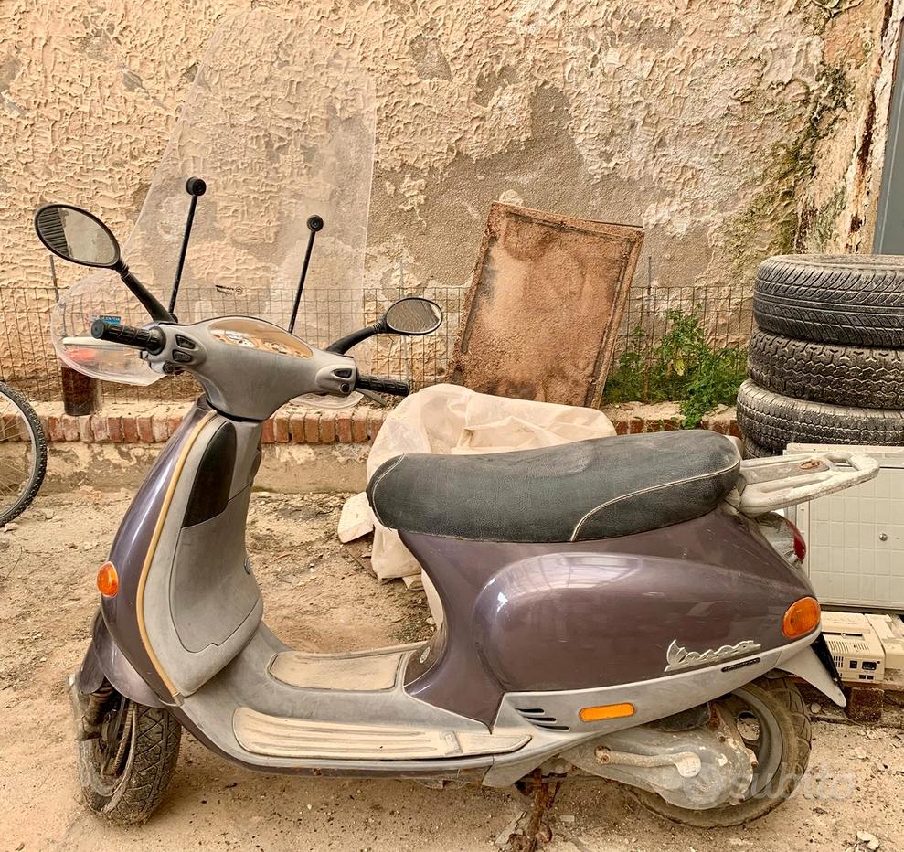 Vespa Et2 Scooter Vespa 50 Prezzo Piaggio Vespa ET2 50 Classic