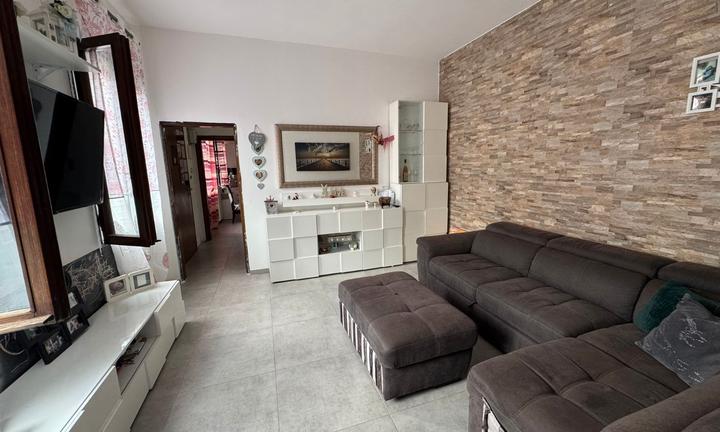 SELVANA Casa singola con scoperto privato TC554