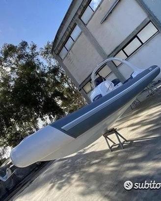 PANAMERA YACHT PY 80 ,dinette,wc,cucina,