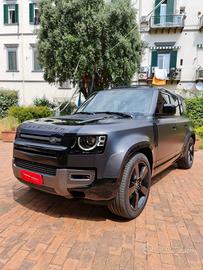 Land Rover Defender 110 5.0 V8 525 CV AWD Auto Car