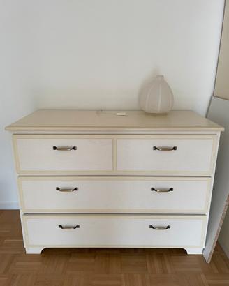 Cassettone e comodini
