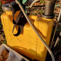 POMPA IRRORATRICE A SPALLA