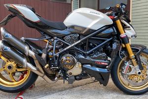 Ducati streetfighter 1098 2010 LEGGI BENE