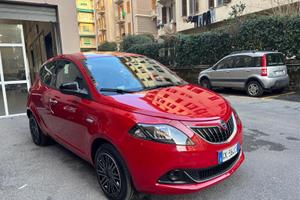 Lancia Ypsilon Hybrid