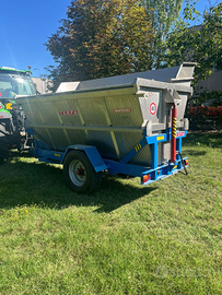 Rimorchio agricolo per vendemia