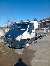 Carroattrezzi Iveco daily 50c15 anno 2008