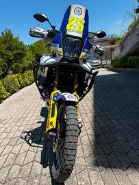Moto Yamaha Tenere World Raid