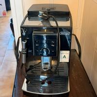 Macchina caffe delonghi