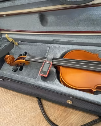 Violino acustico 4/4. V5SA Yamaha