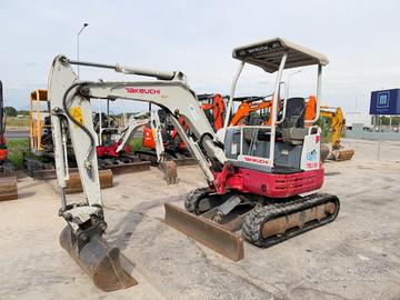 Mini escavatore TAKEUCHI TB23R
