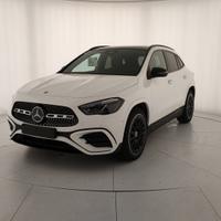 MERCEDES-BENZ GLA 200 d automatic