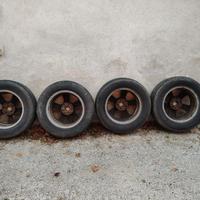 cerchioni per auto che montano gomme 235/R16