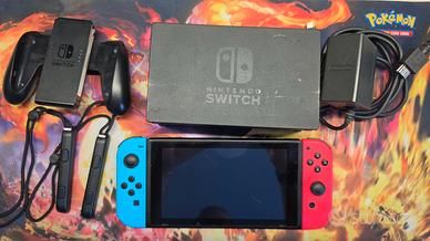 Nintendo Switch Completa + Pad Nuovo Sigillato