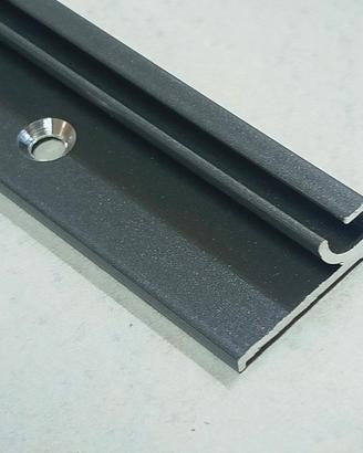 Profilo fissaggio finestra Polyplastic