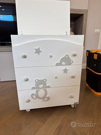 Fasciatoio a 3 cassetti