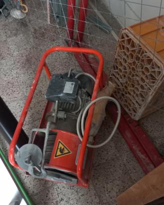 Montacarichi a carrello