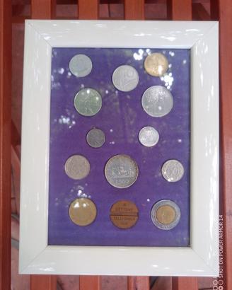 Monete Repubblica, quadro con argento 