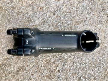 Attacco manubrio in carbonio CONCEPT CPX