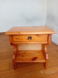 mobile legno massello 
