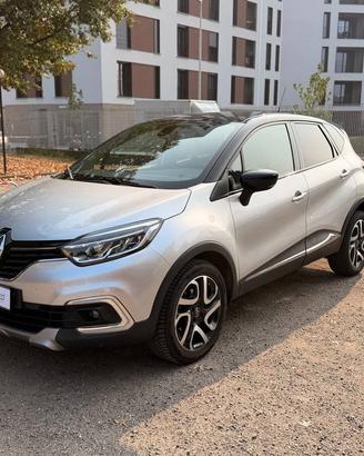 Renault Captur 1.5 dci Initiale Paris 110cv