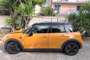 Mini Cooper D 5 porte