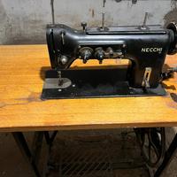 macchina per cucire necchi datata