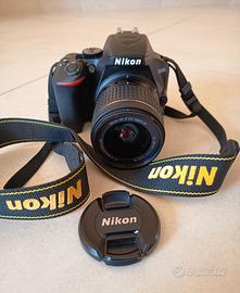 Macchina fotografica NIKON D3500 + kit e accessori