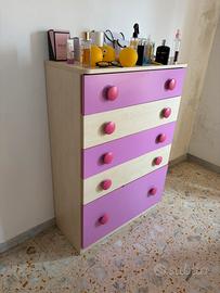 Cassettiera bambina