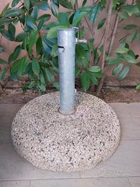 base in cemento per ombrellone