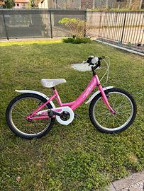 Bicicletta da bambina.