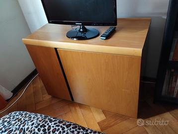 Cassettiera e mobile coordinato