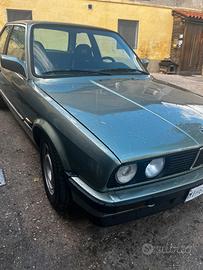 BMW E30 318i coupe