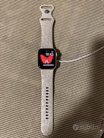 Apple Watch series 5 Nike