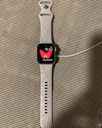 Apple Watch series 5 Nike