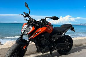 KTM 790 Duke  95 CV