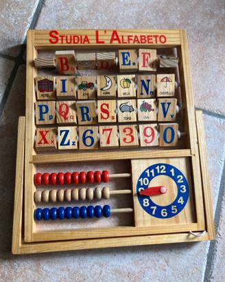 Studia l’alfabeto