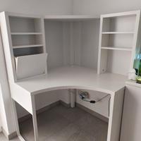 scrivania angolare IKEA