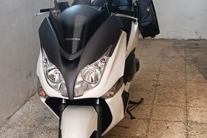 Honda SW T400
