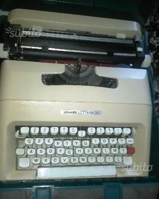 Macchina da scrivere Olivetti lettera 35