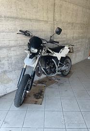 Husqvarna SM 125
