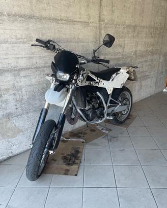 Husqvarna SM 125